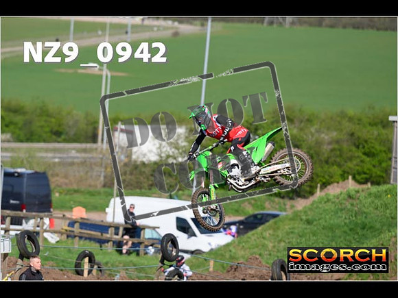 Experts-108