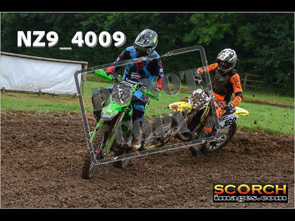 Experts-084