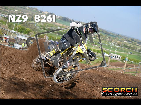 Thur10Apr-056