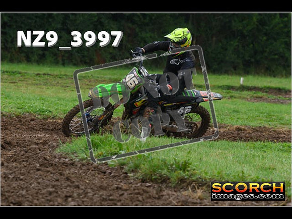 Experts-072