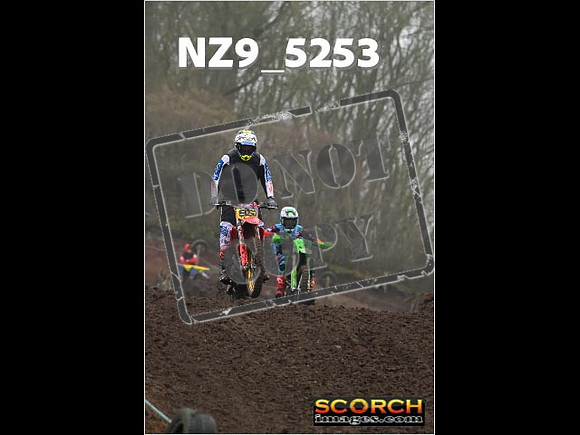 Experts-112