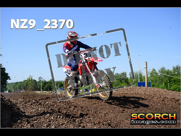 Fri09May-003