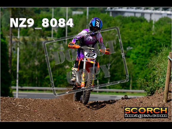 Youth-089