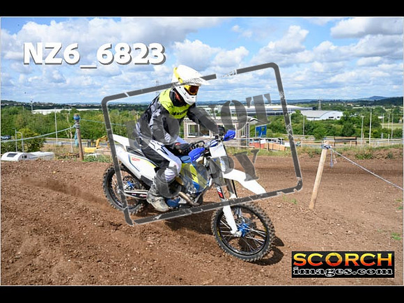 Thur03Jul-004