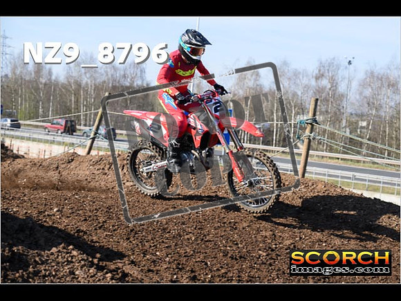 Thur20Mar-013
