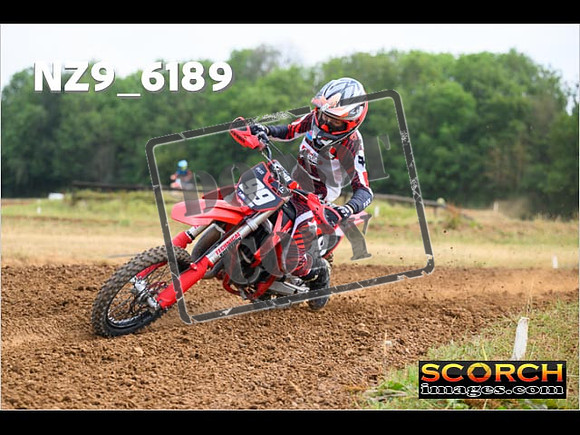 85's-064