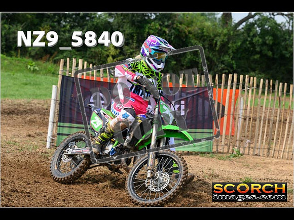 85's-098