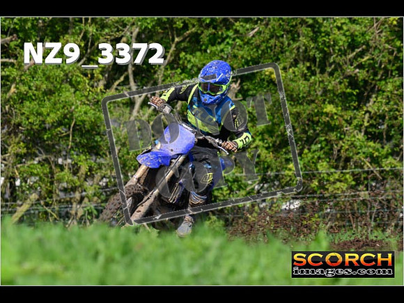 Experts-069