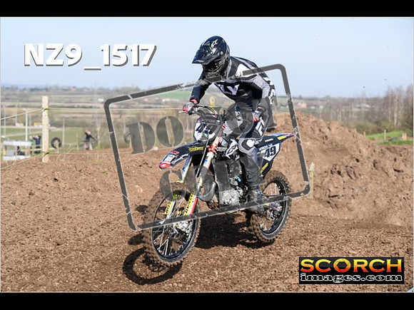 Experts-061