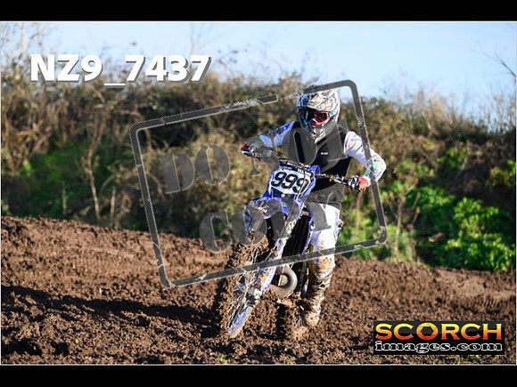 Experts-091