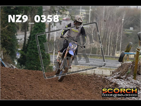 IntersGreenOrange-072