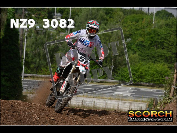 Experts-092