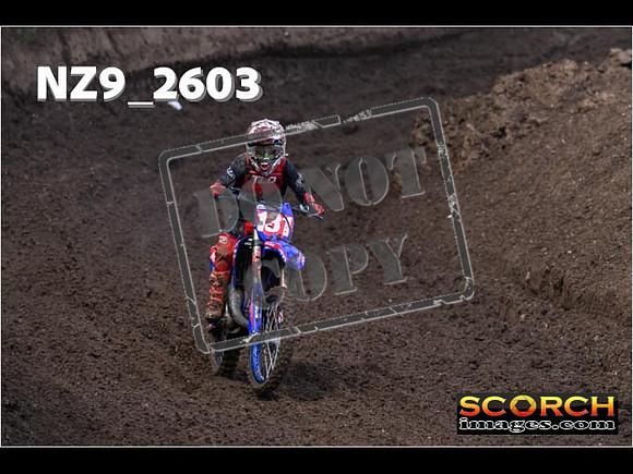 Experts-070