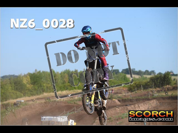 Experts-024