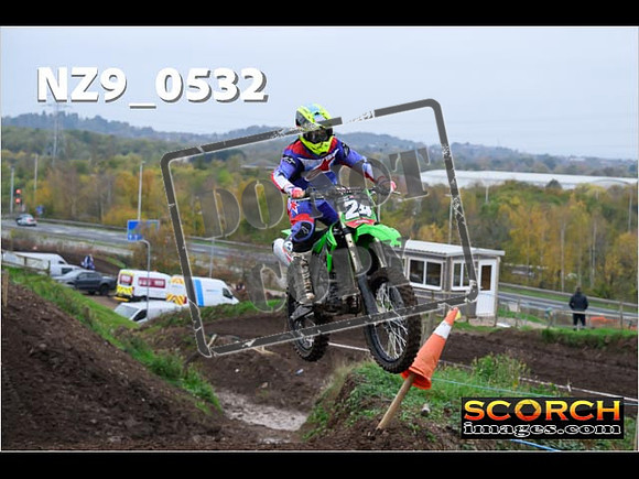Experts-087