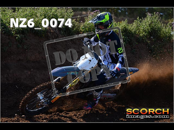 Experts-070