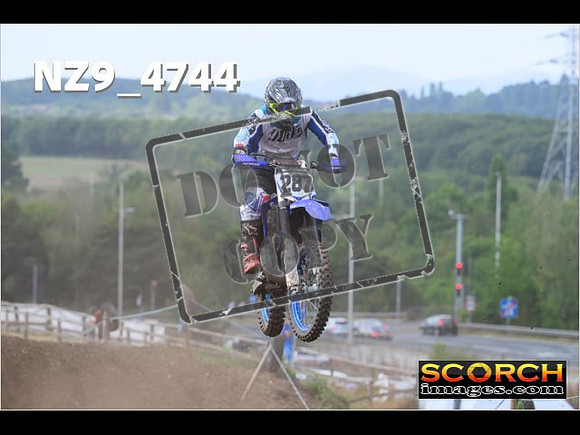 Experts-126