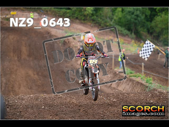 Youth-090