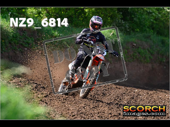 Thur01May-103