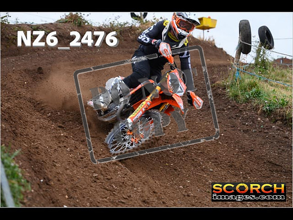 Experts-056
