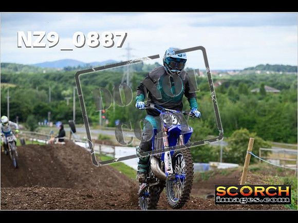 IntersBlue-042