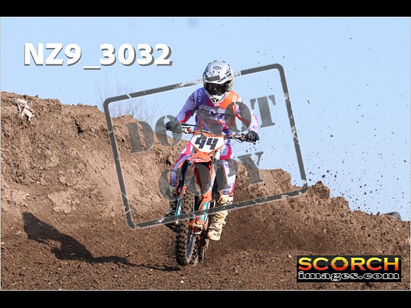 Experts-070
