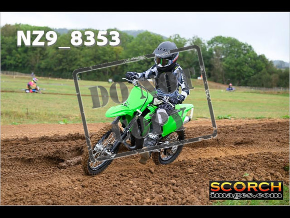 85's-032