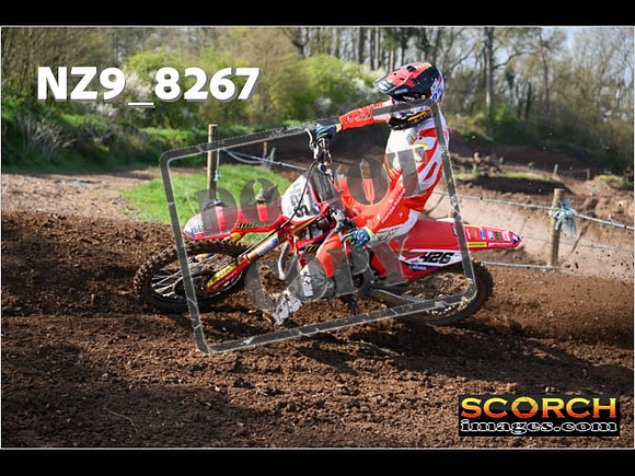 Thur10Apr-062