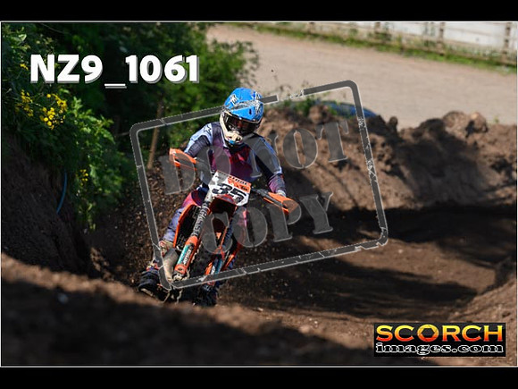 Experts-139