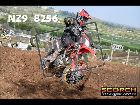 Thur10Apr-051