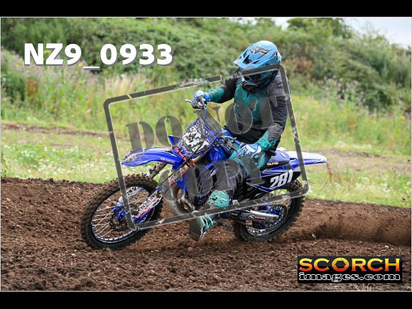 IntersBlue-087
