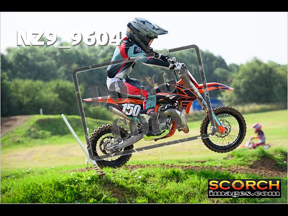 65's-019