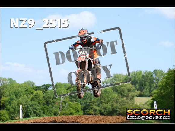 Experts-078