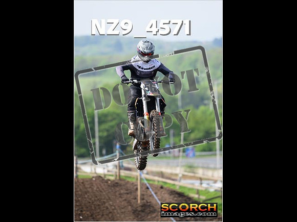 Inters-067