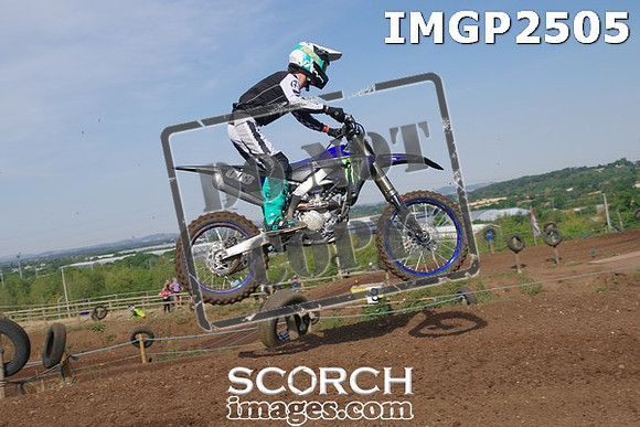 IMGP2505