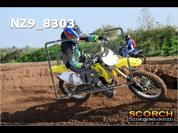 Thur10Apr-093