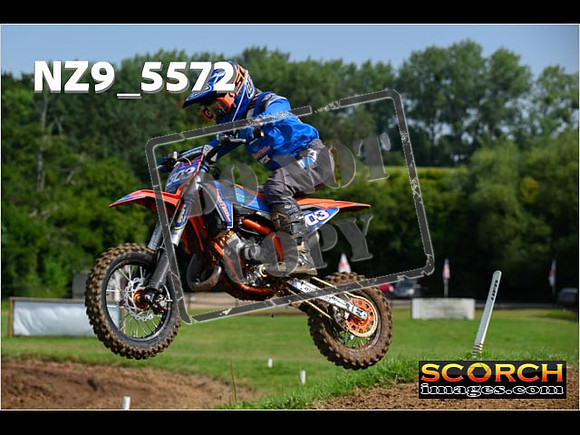 Auto 65'S-037