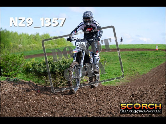 Wed1stMay-012