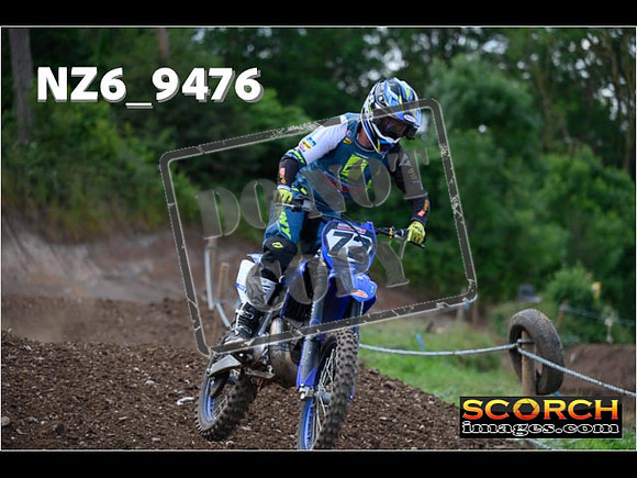 Experts-240
