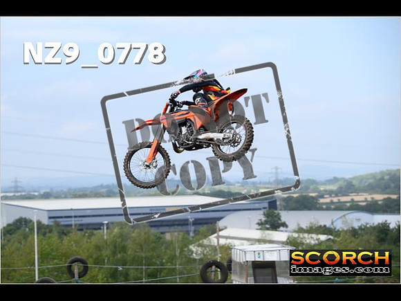 Experts-134