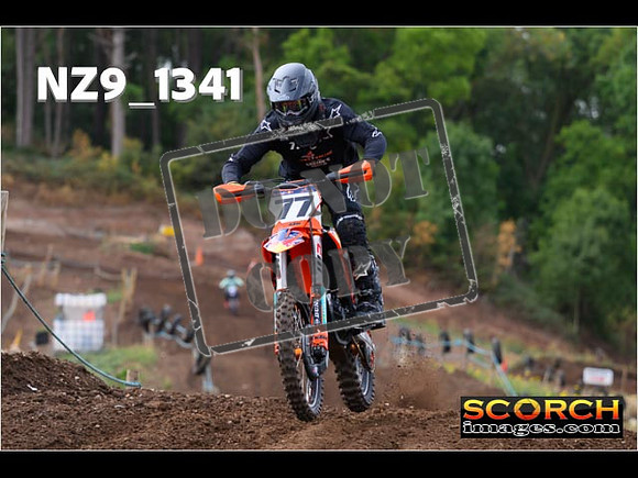Inters-056