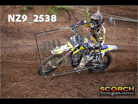 Experts-070