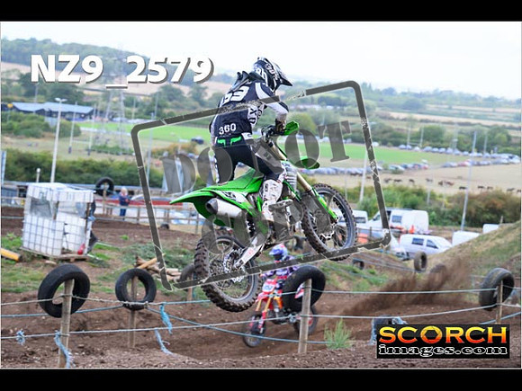 Experts-107