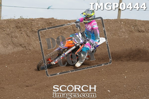 IMGP0444