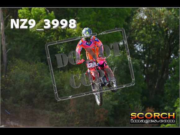 Experts-115