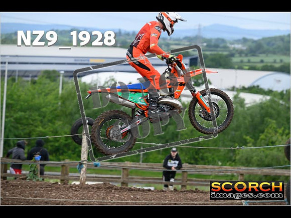 Experts-147