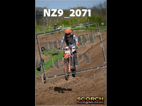 Experts-107