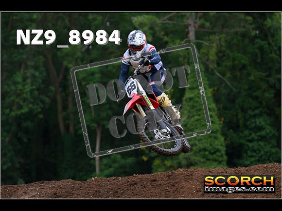Experts-020