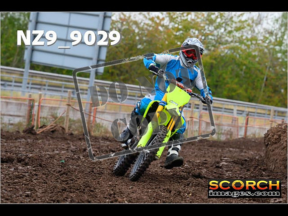 Experts-064