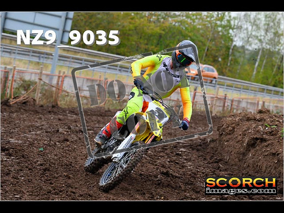 Experts-070